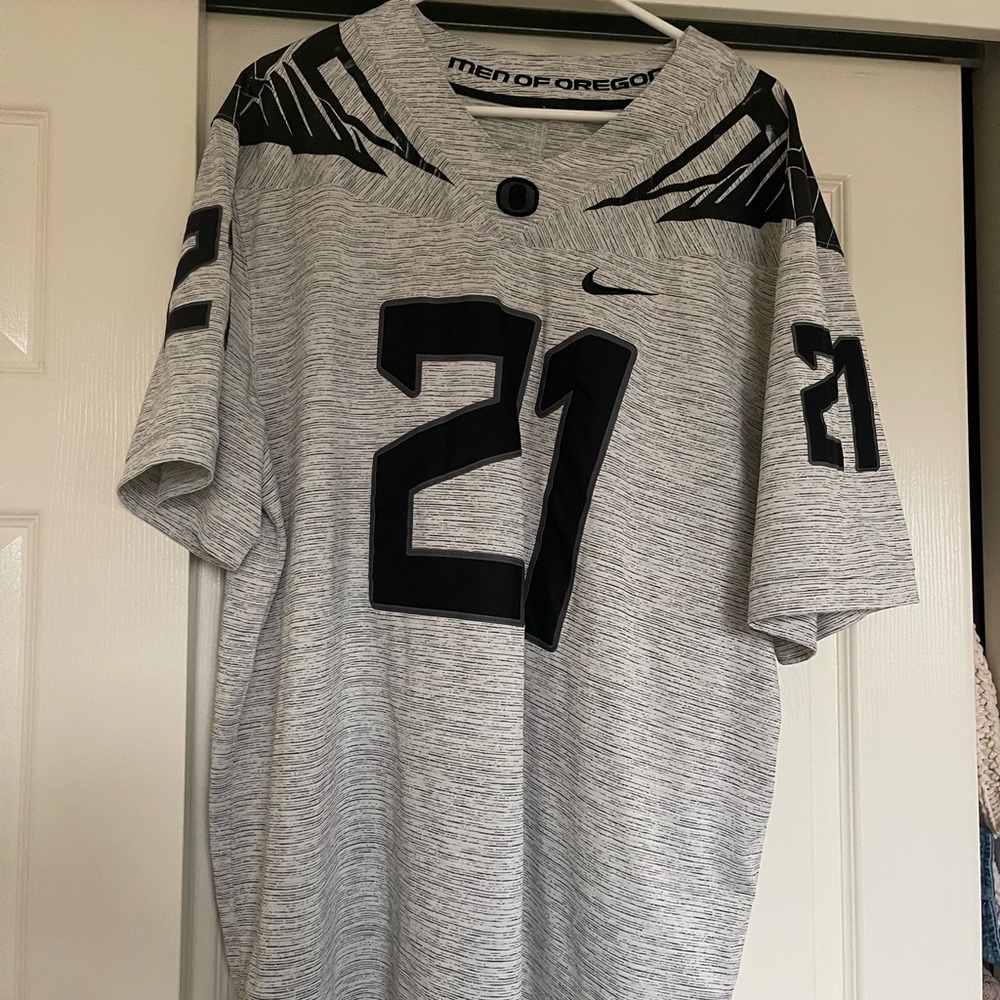 Nike Men of Oregon Gray and Black Oregon Duck Jersey